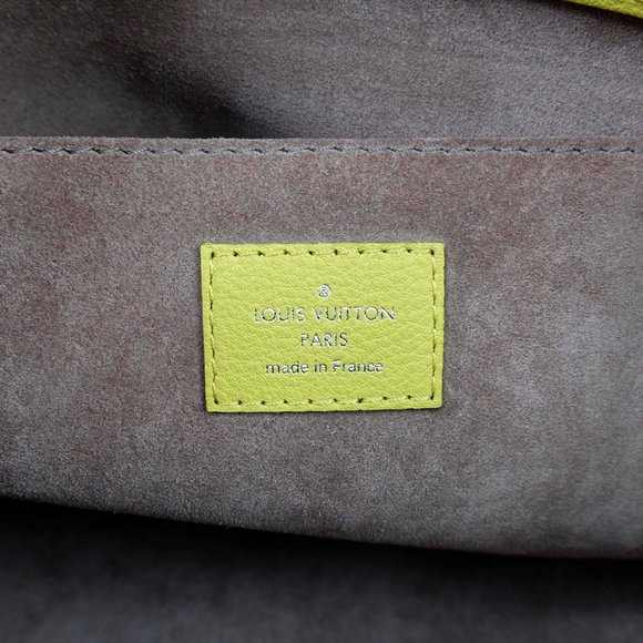 Louis Vuitton Sofia Coppola (SC) Bag in Rare Pistache - Picture 8 of 16